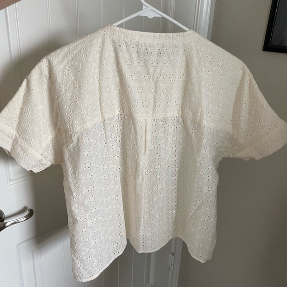 MW Eyelet Boxy Button-Down Top - Picture 4 of 7